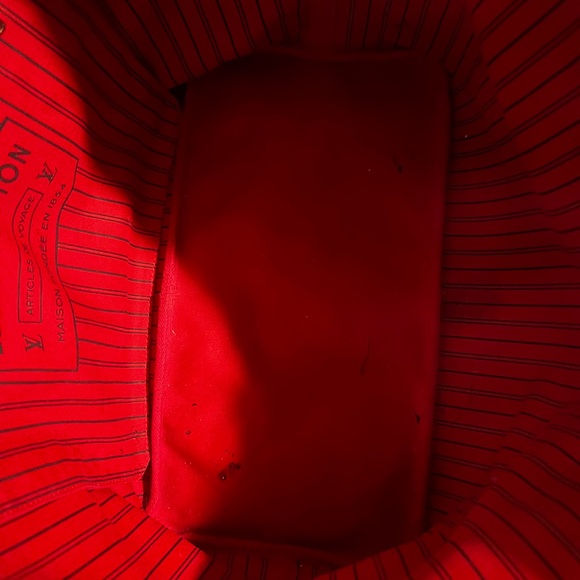 Neverfull MM Tote - Picture 11 of 14